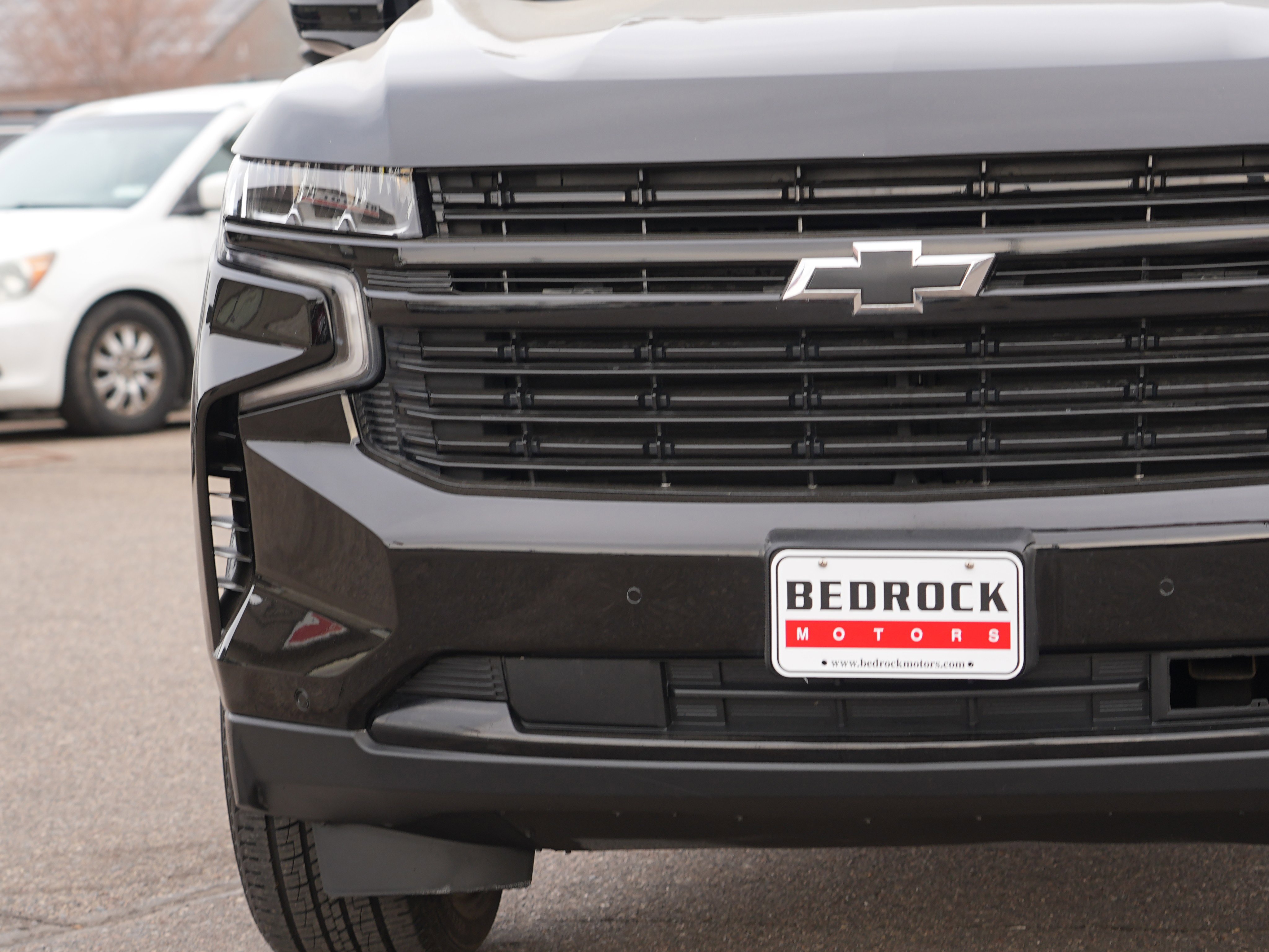 Used 2023 Chevrolet Suburban RST AWD/4WD image 9