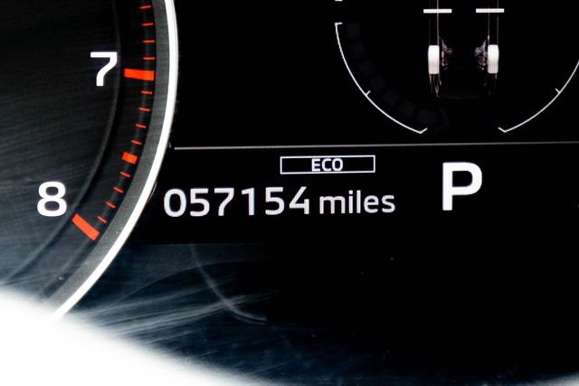 Used 2022 Mitsubishi Outlander ES AWD/4WD image 3