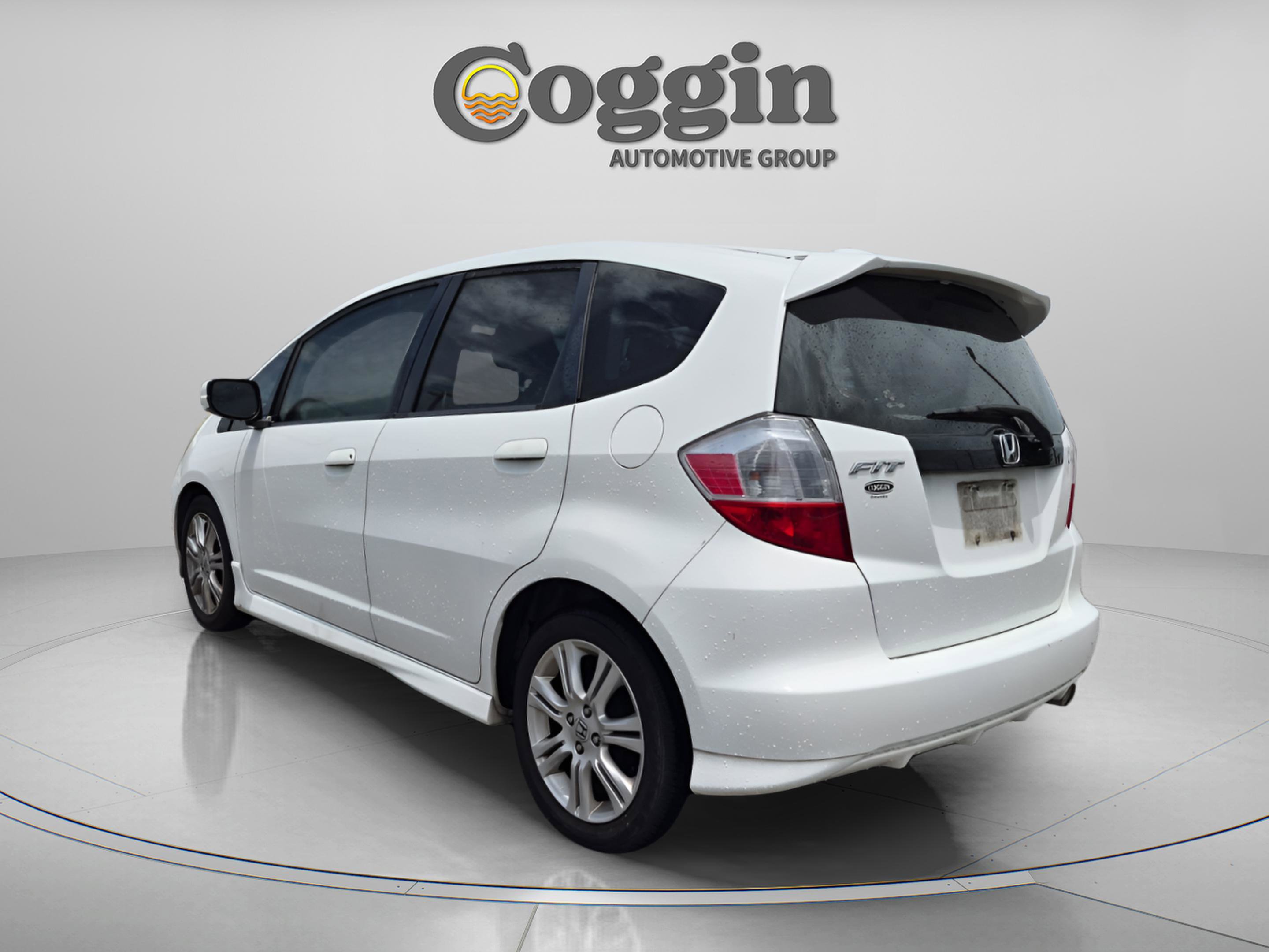Used 2011 Honda Fit Sport image 4