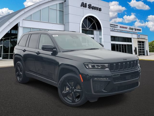 New 2026 Jeep Grand Cherokee Limited w/ Limited Altitude Package AWD/4WD image 1