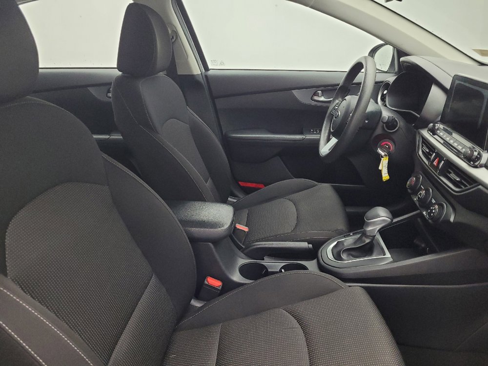 Used 2021 Kia Forte LXS image 21