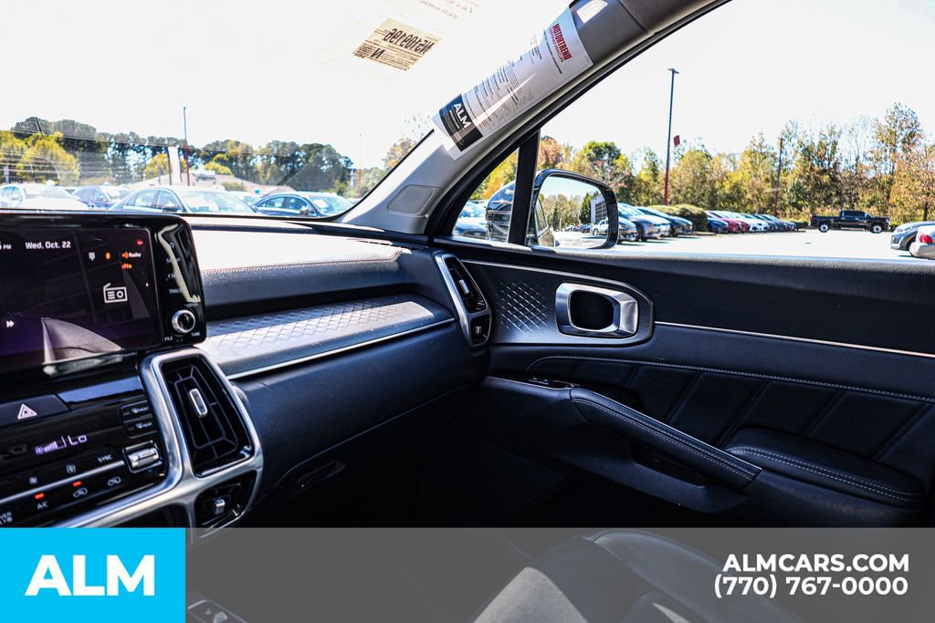 Used 2022 Kia Sorento SX w/ Panoramic Sunroof Package image 49