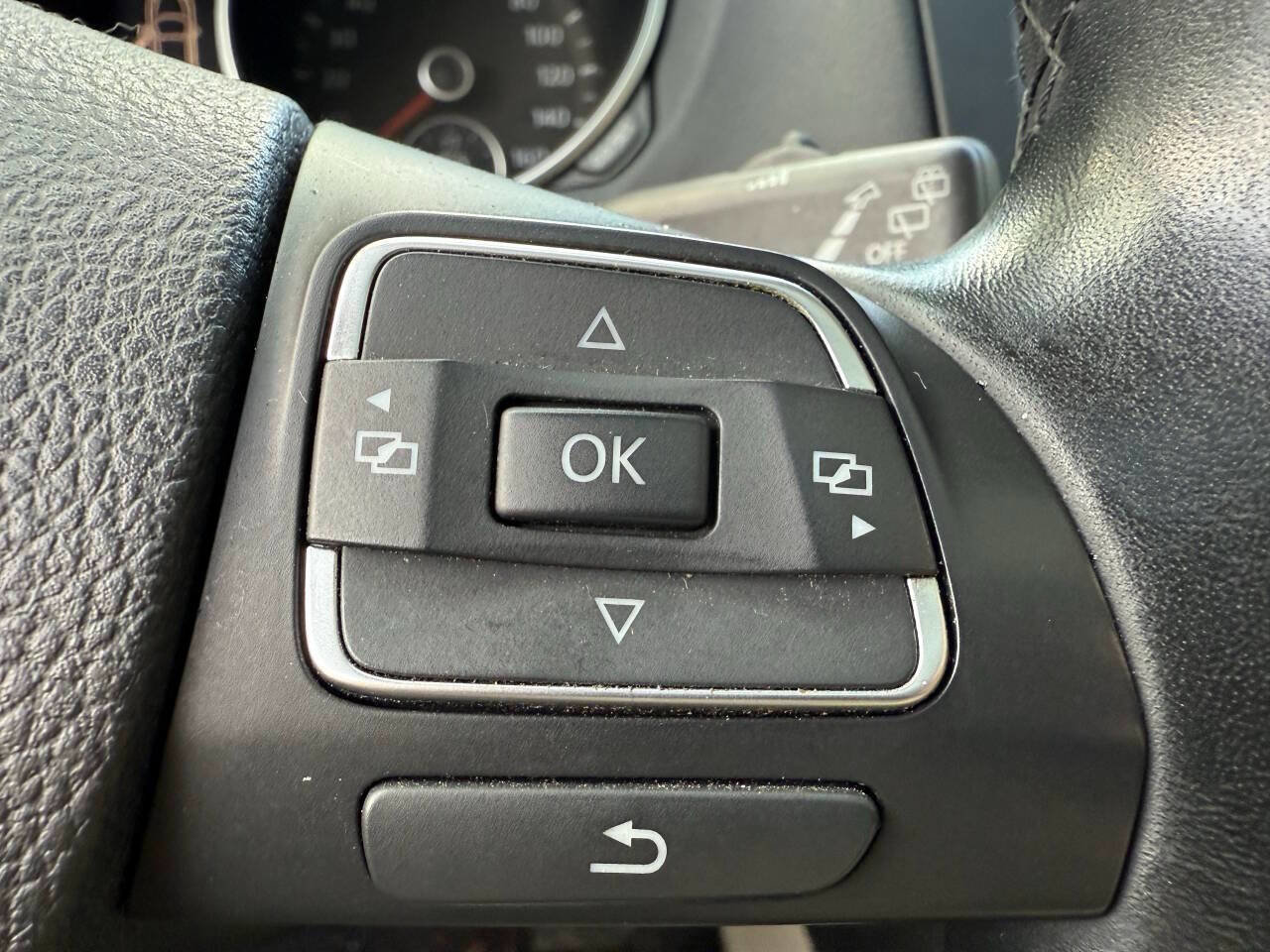 Used 2012 Volkswagen Jetta TDI image 22