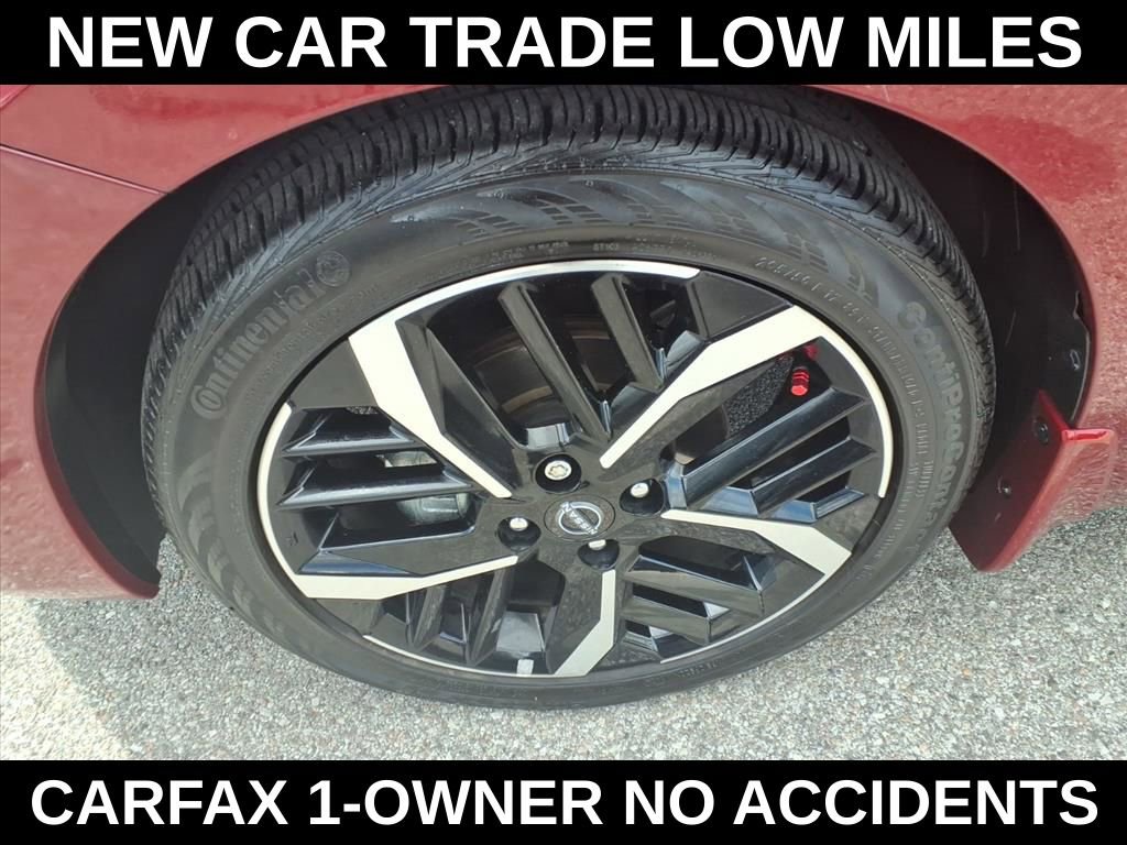 Used 2025 Nissan Versa SR w/ Trunk Package FWD image 10
