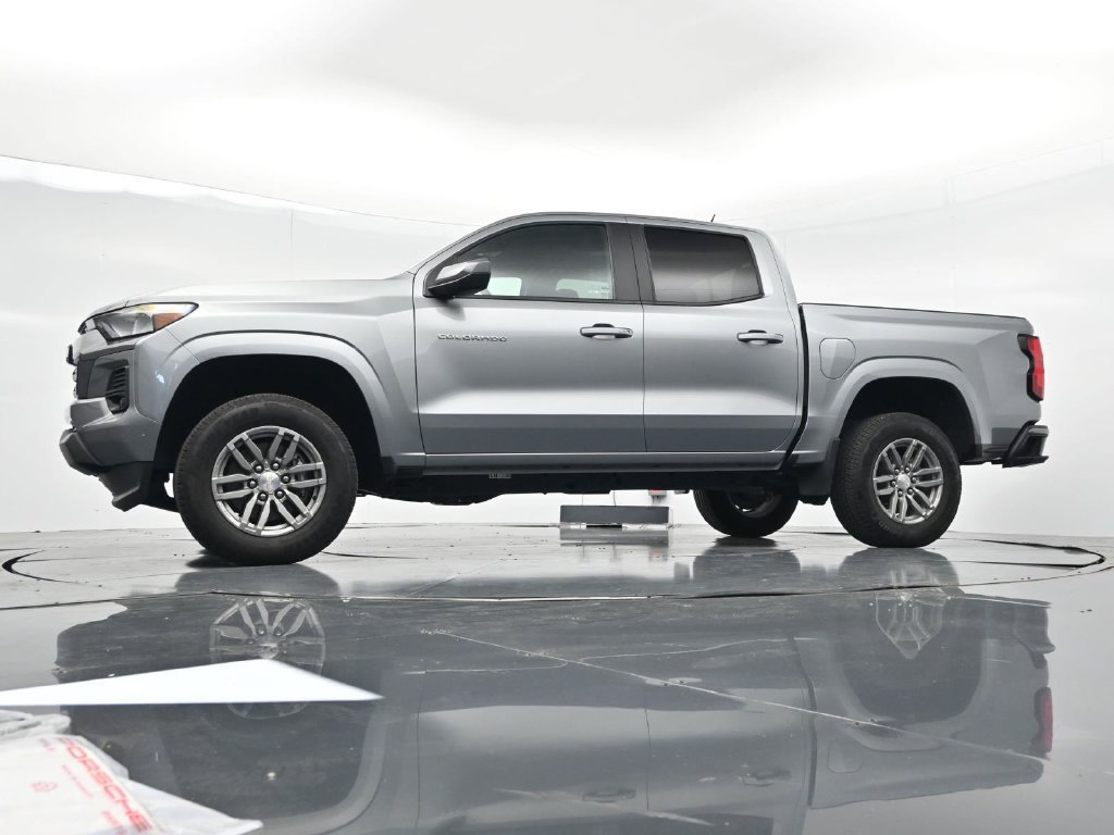 Used 2024 Chevrolet Colorado LT w/ LT Convenience Package RWD image 26