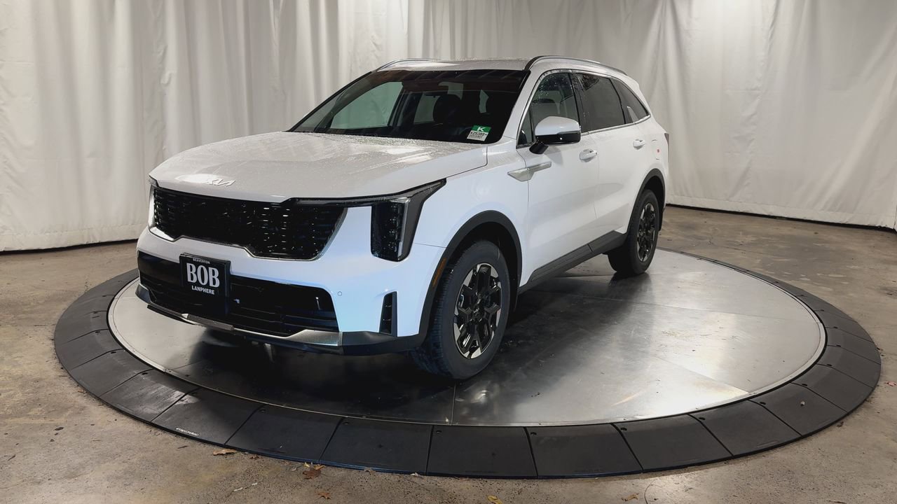 New 2026 Kia Sorento S image 4