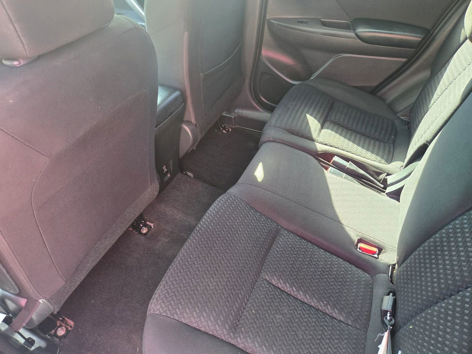 Used 2020 Mitsubishi Eclipse Cross ES image 13