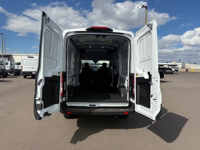 New 2027 Ford Transit 250 148 Medium Roof RWD image 5