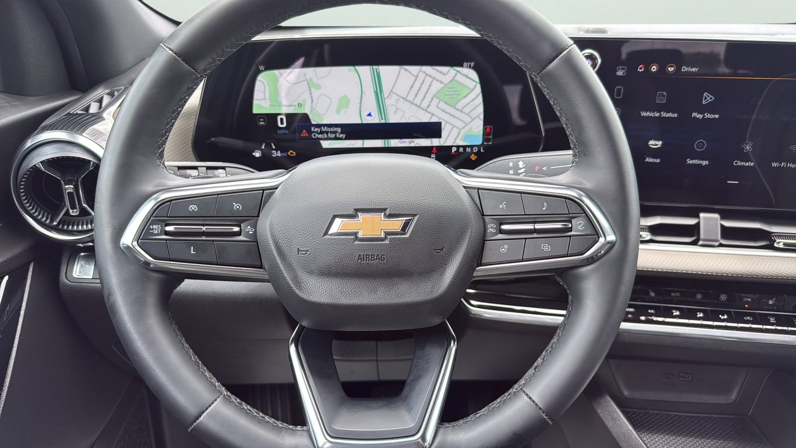 Used 2025 Chevrolet Equinox LT w/ Convenience Package II FWD image 12