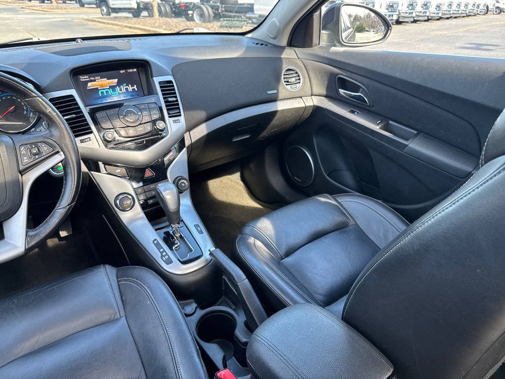 Used 2015 Chevrolet Cruze LTZ w/ Sun, Sound and Sport Package image 21