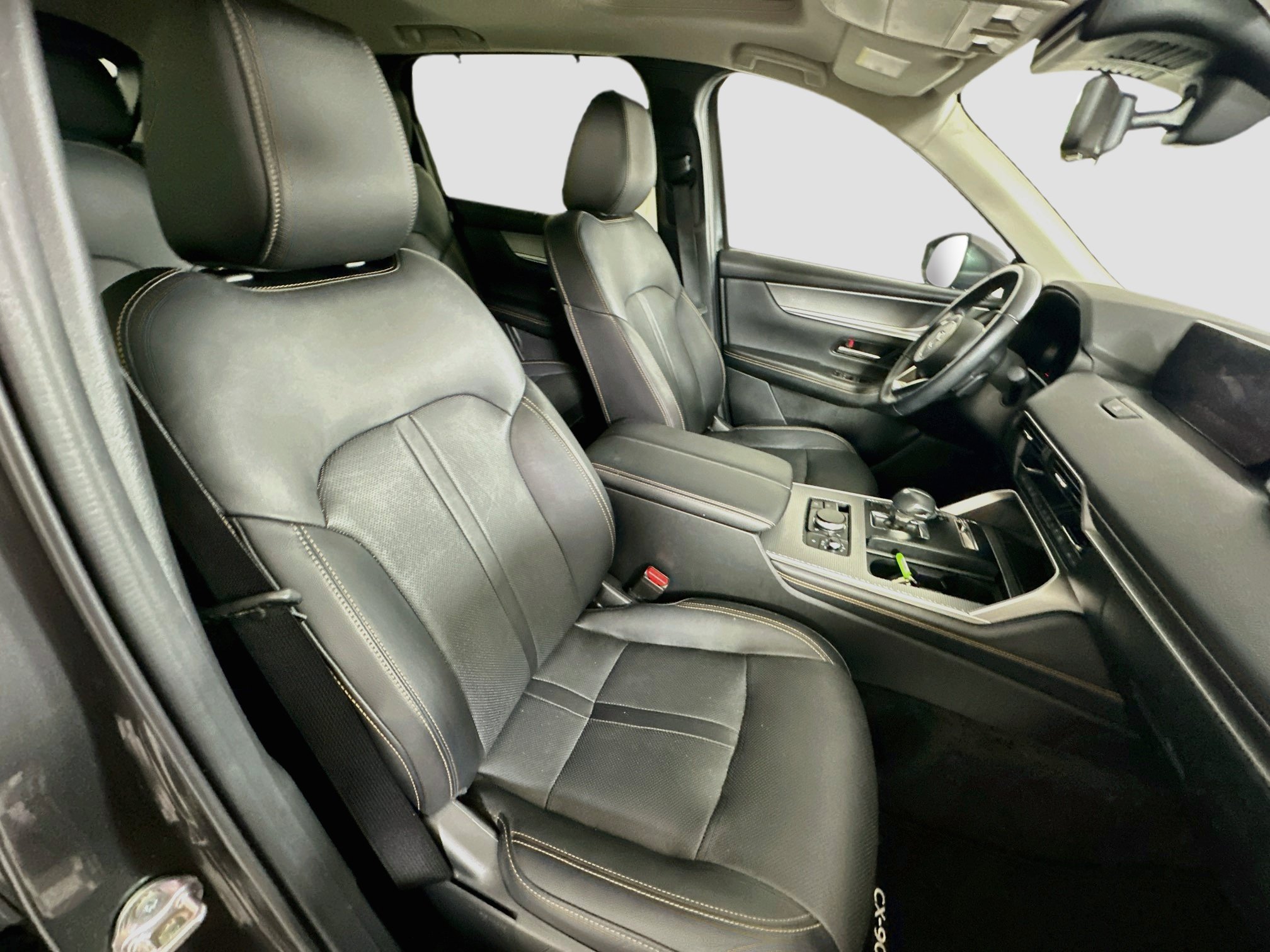 Used 2024 MAZDA CX-90 Plug-In Hybrid w/ Preferred AWD/4WD image 34