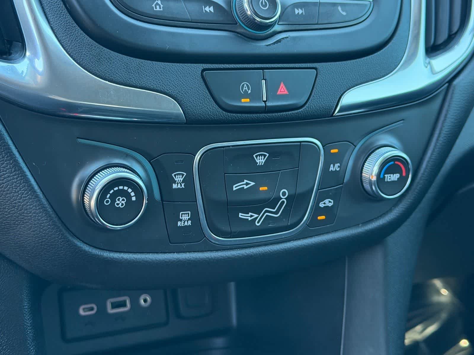 Used 2022 Chevrolet Equinox LT FWD image 25