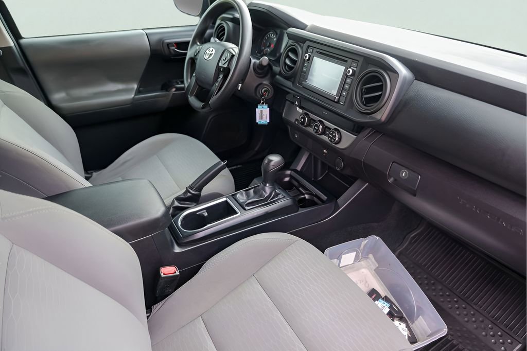 Used 2018 Toyota Tacoma SR w/ SR Convenience Package RWD image 30