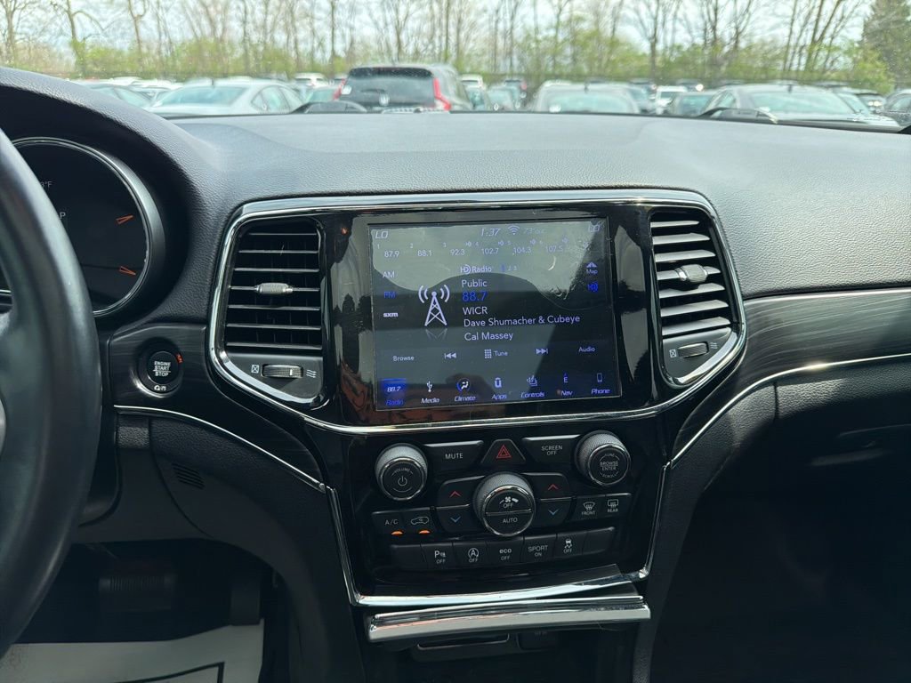 Used 2019 Jeep Grand Cherokee Limited w/ Luxury Group II image 15