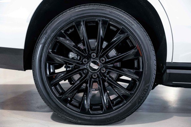 Used 2025 Cadillac Escalade Sport Platinum w/ LPO, ONYX Package image 36