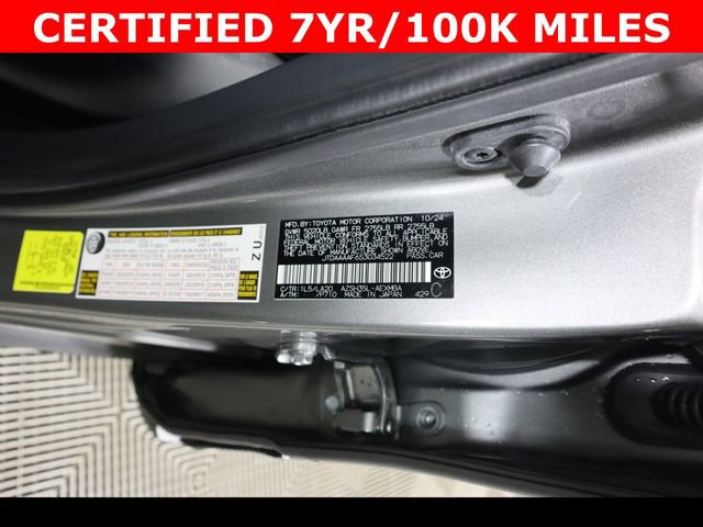 Used 2025 Toyota Crown XLE image 29