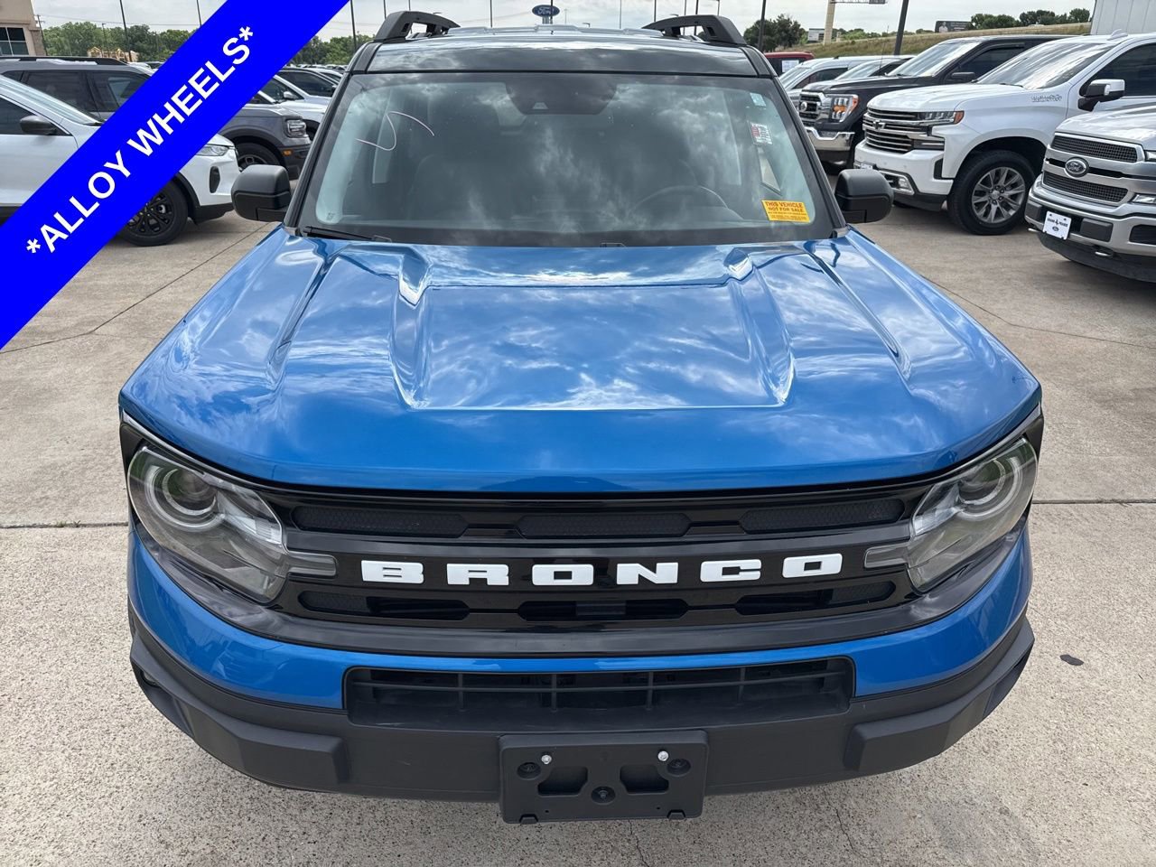 Used 2022 Ford Bronco Sport Outer Banks w/ Tech Package AWD/4WD image 2