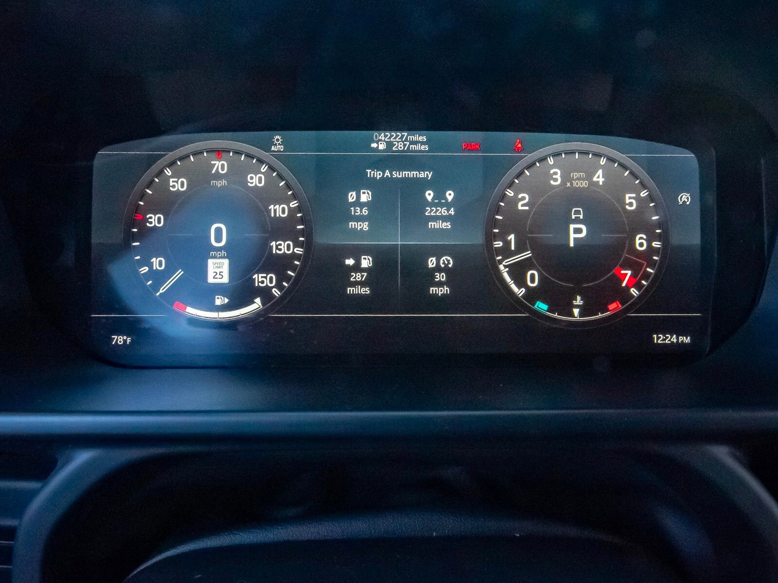 Used 2022 Land Rover Defender 110 V8 image 9