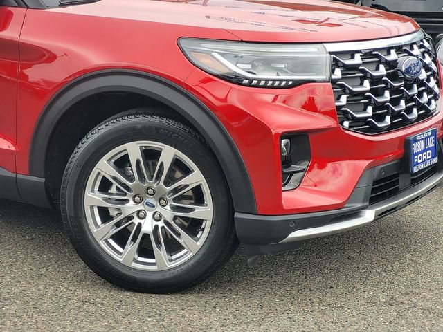 Used 2025 Ford Explorer Platinum AWD/4WD image 6
