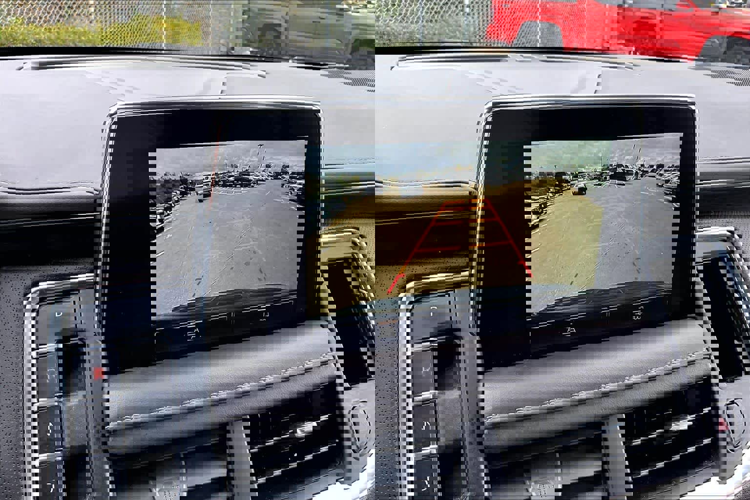 Used 2022 GMC Yukon XL SLT image 26