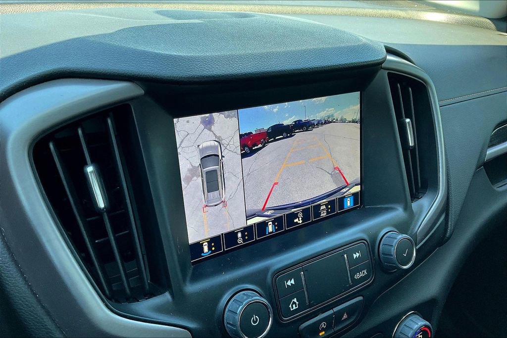 Used 2024 GMC Terrain AT4 w/ Tech Package AWD/4WD image 22