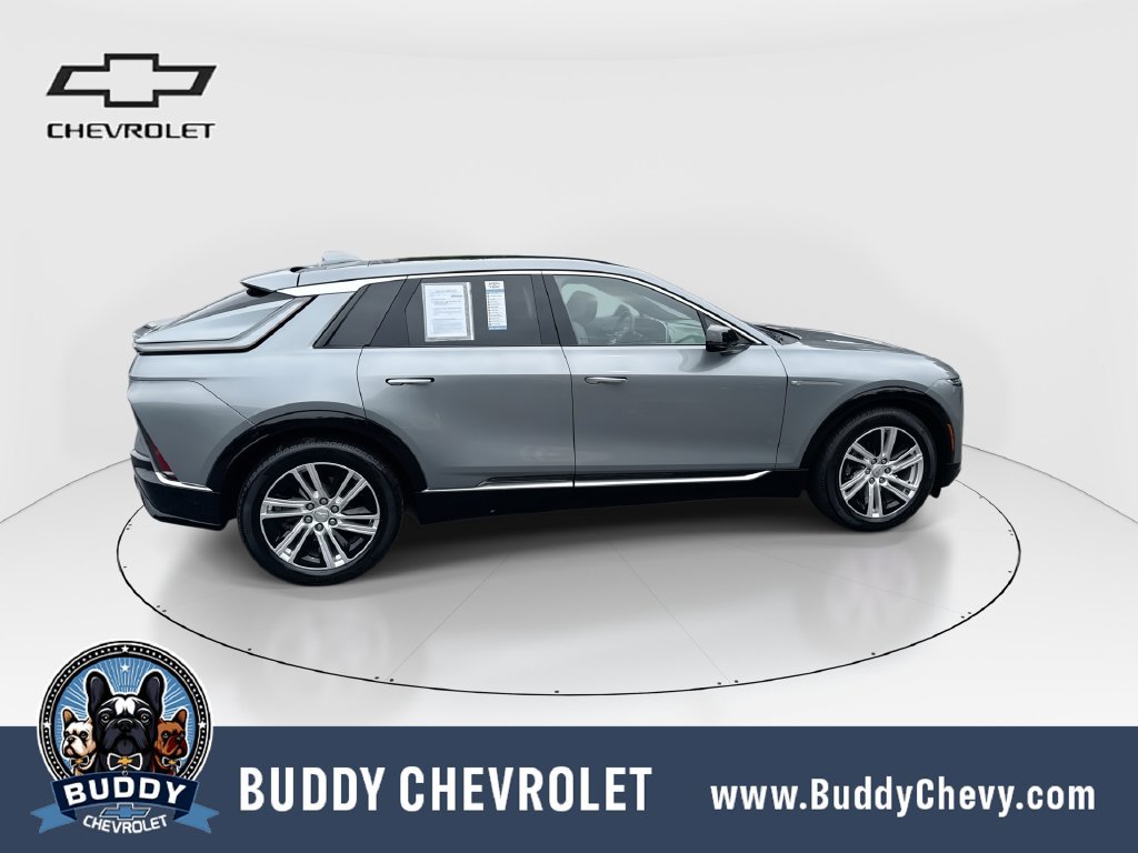 Used 2024 Cadillac Lyriq Tech RWD image 9
