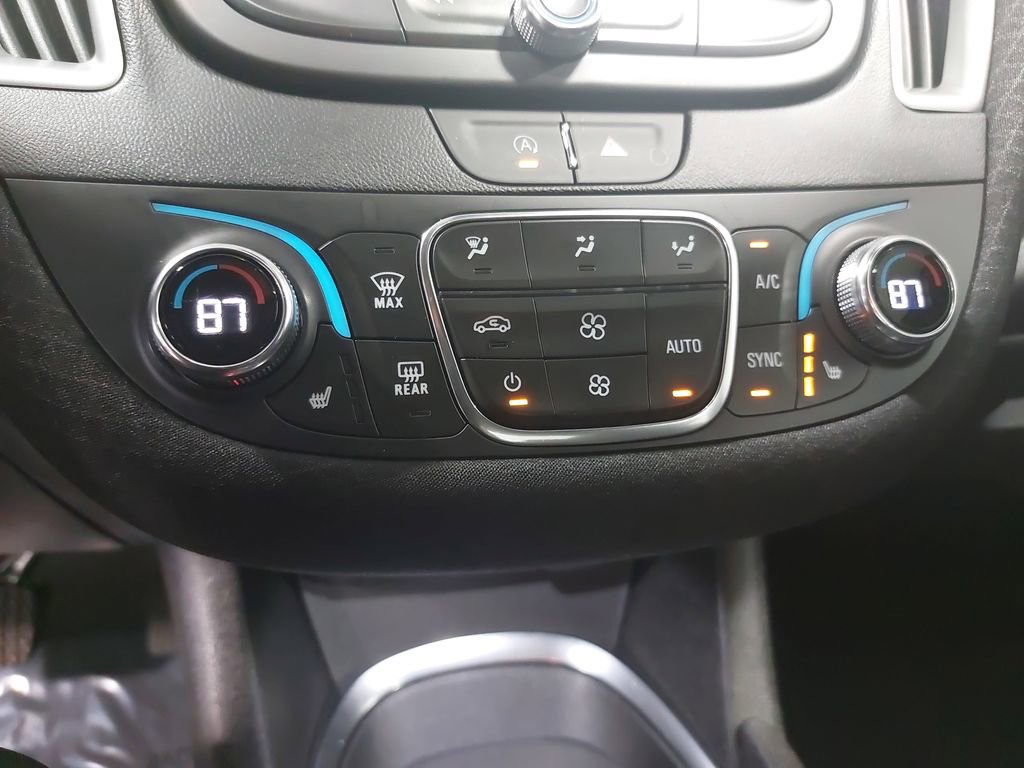 Used 2024 Chevrolet Malibu LT FWD image 20