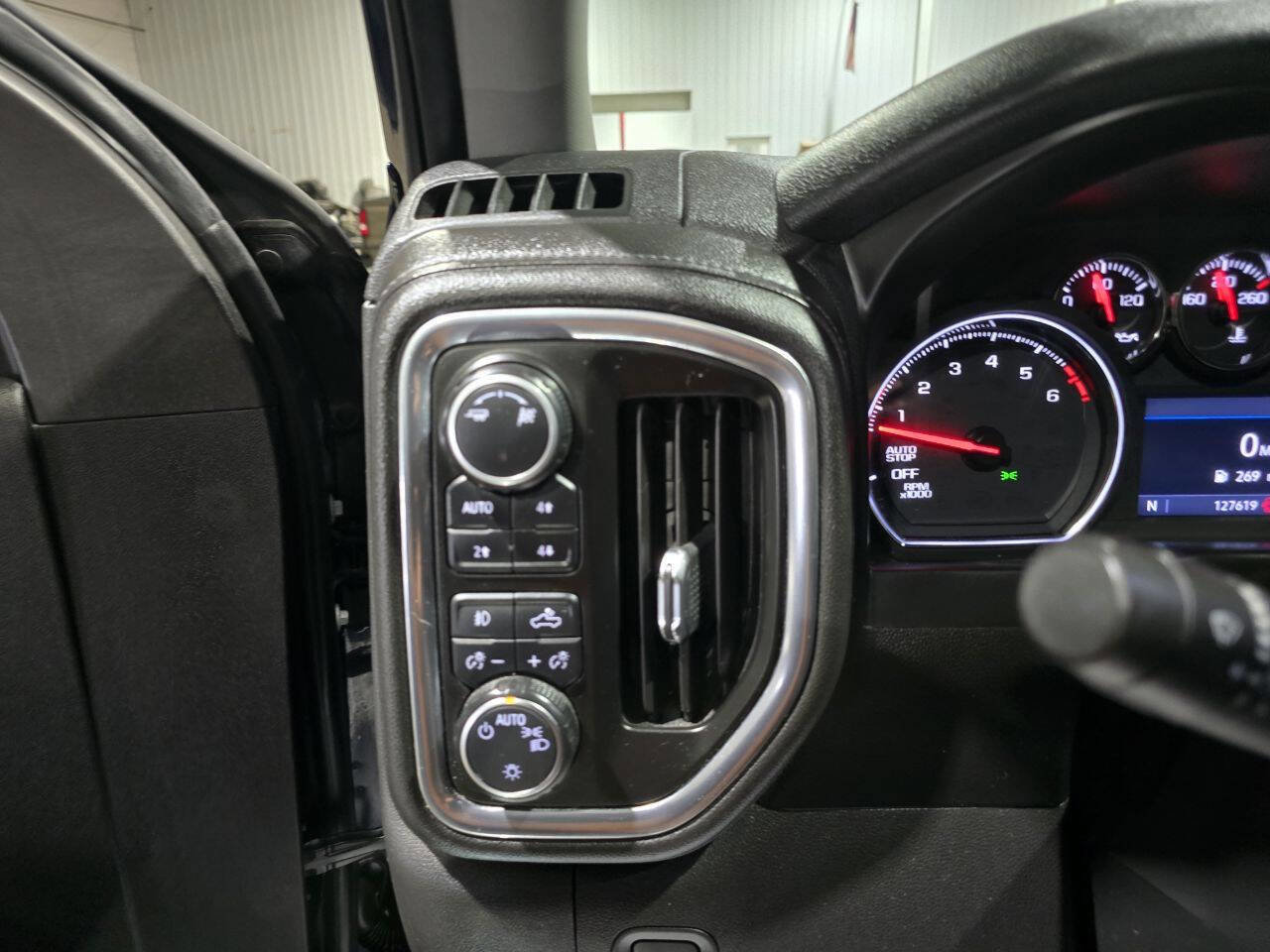 Used 2019 Chevrolet Silverado 1500 RST w/ All-Star Edition image 40