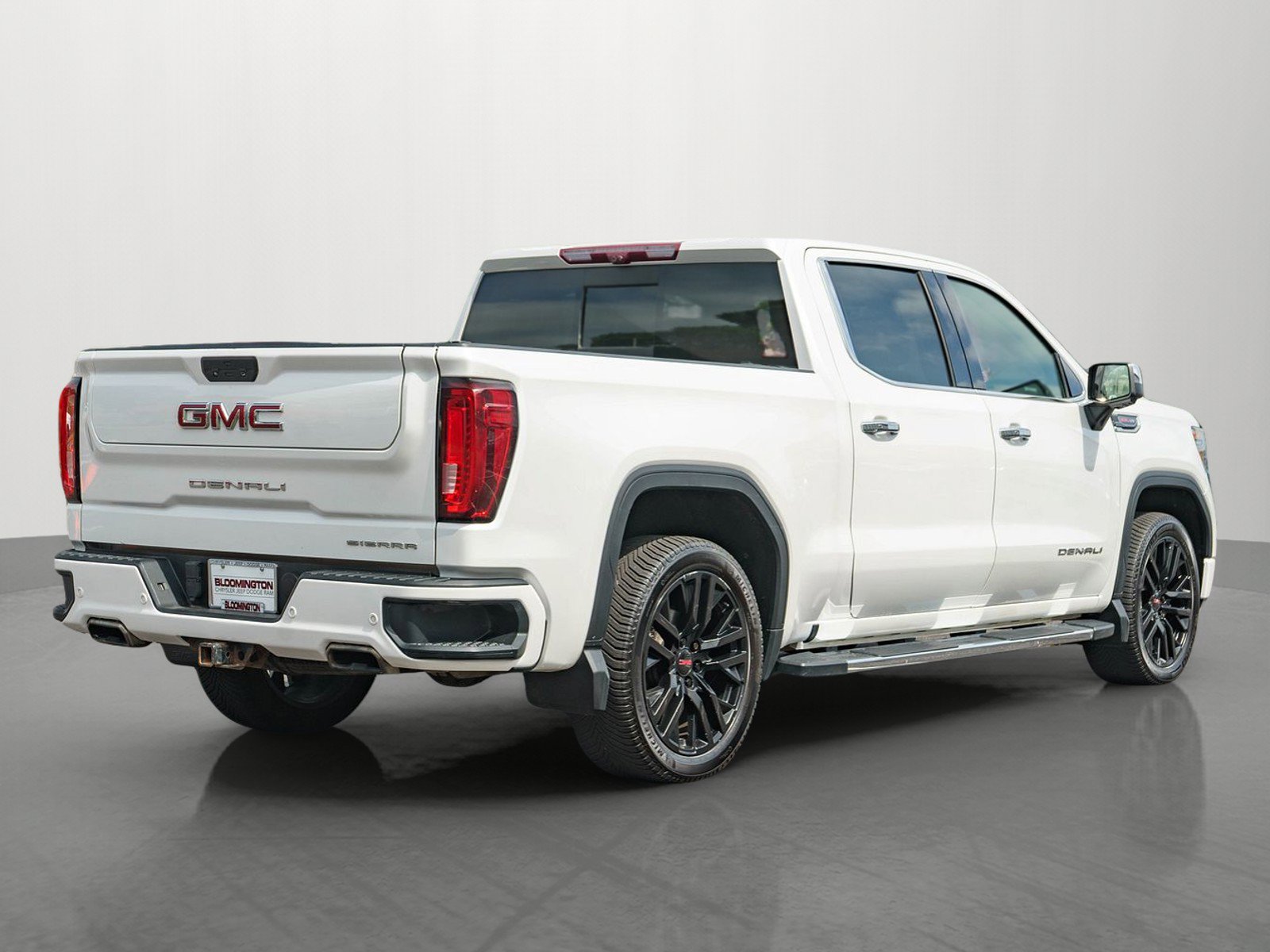 Used 2020 GMC Sierra 1500 Denali w/ Technology Package AWD/4WD image 7