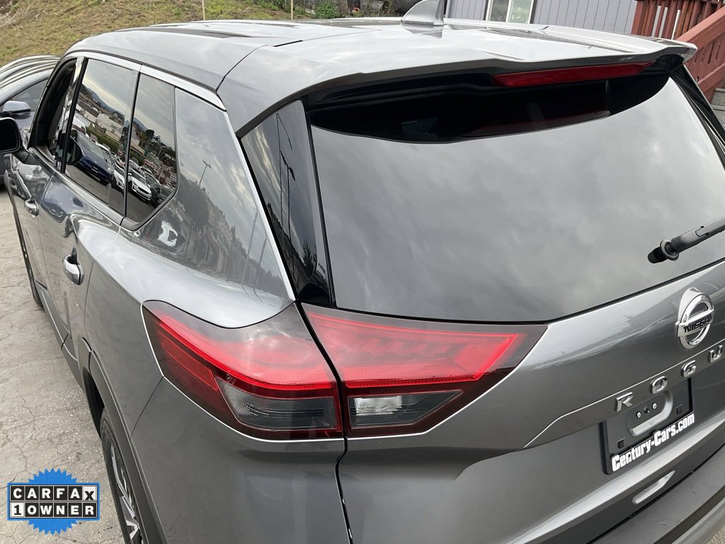 Used 2021 Nissan Rogue SV image 87