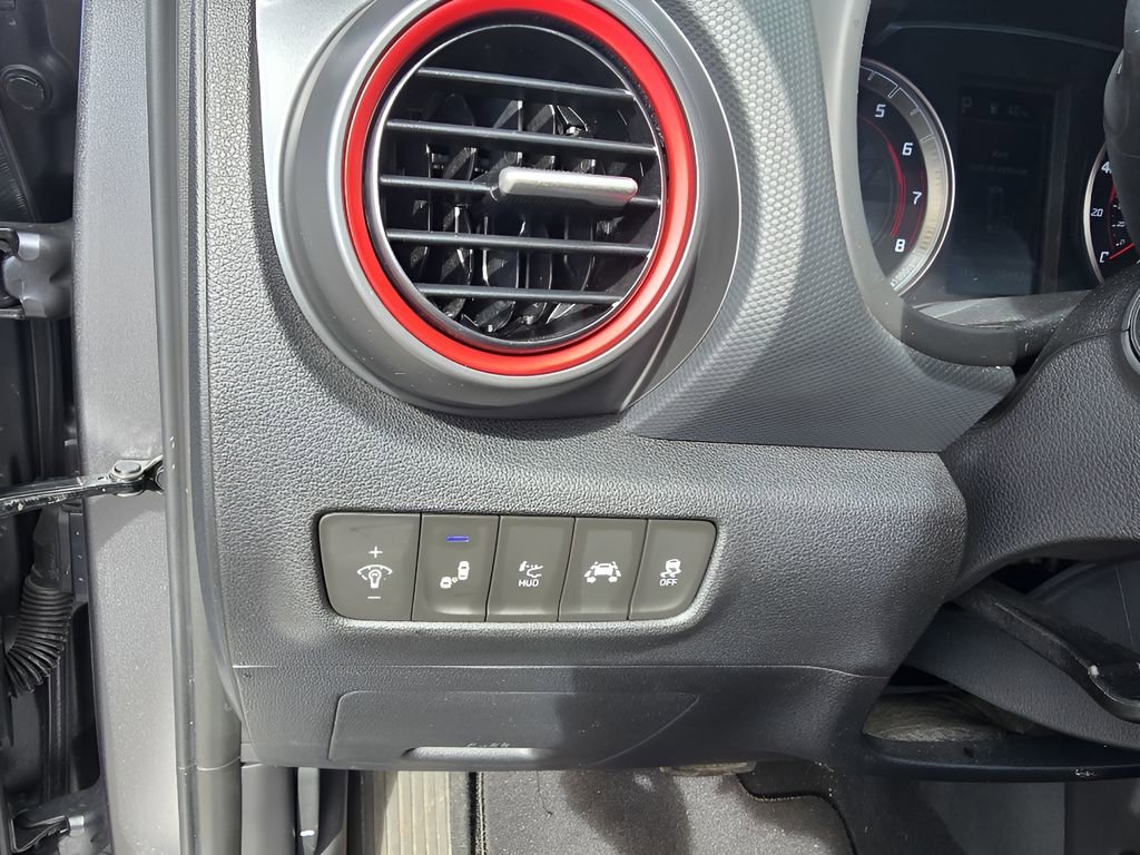 Used 2019 Hyundai Kona Ultimate image 20