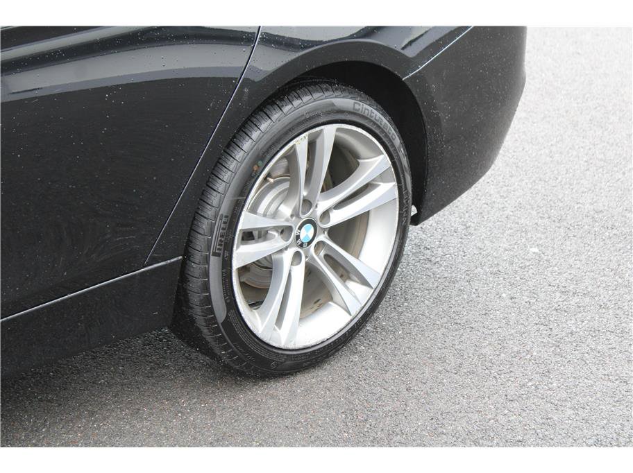 Used 2018 BMW 330i xDrive Sedan image 6