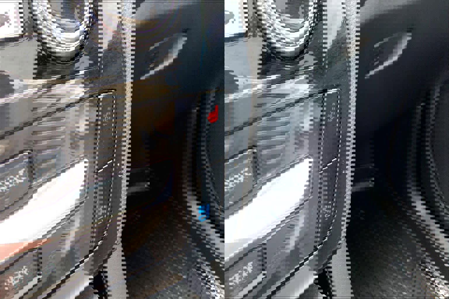 Certified 2022 Ford Explorer ST w/ Equipment Group 401A image 35