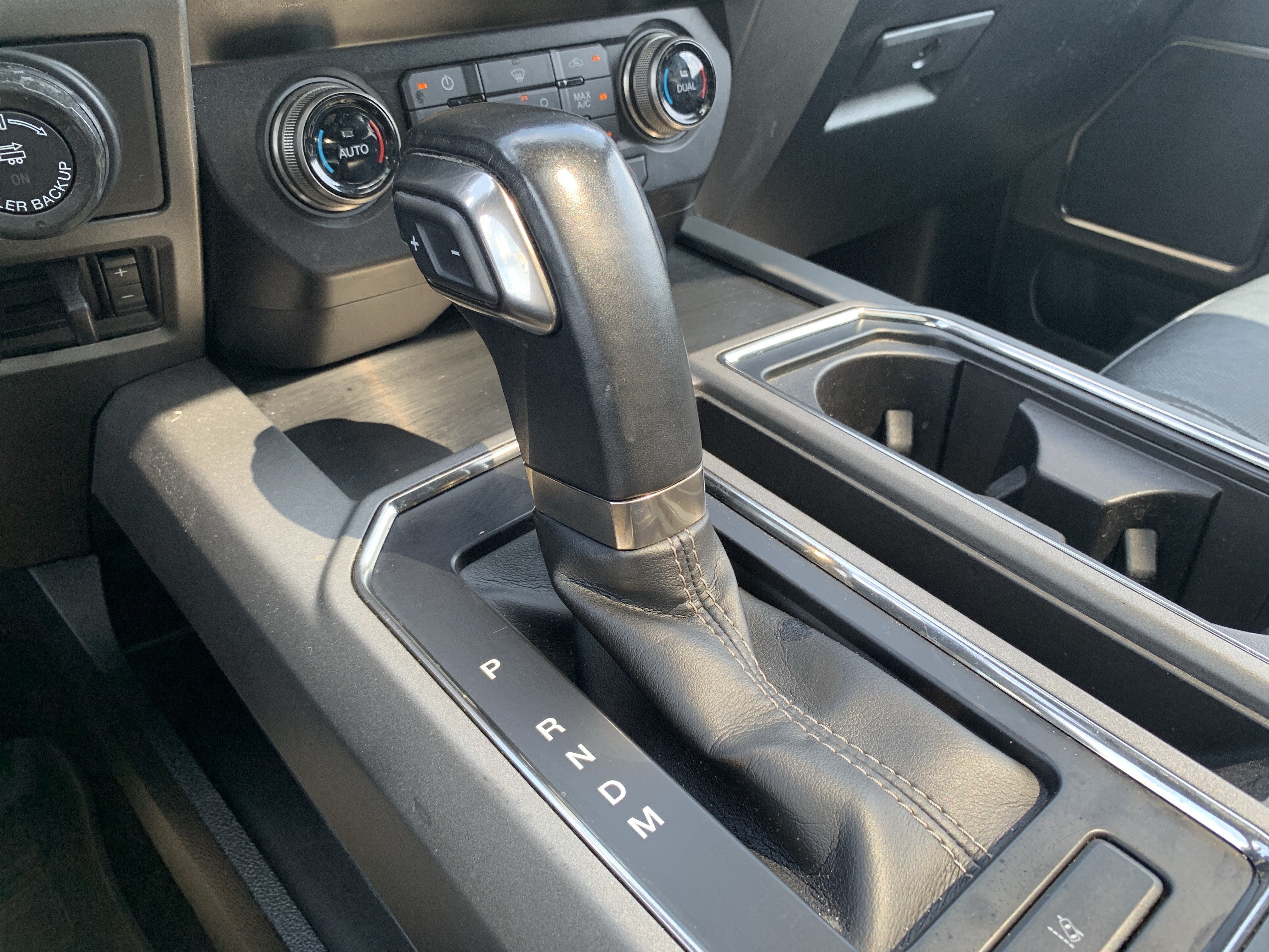 Used 2020 Ford F150 Raptor w/ Equipment Group 802A Luxury AWD/4WD image 26