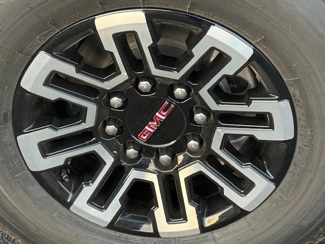 New 2026 GMC Sierra EV Elevation image 11