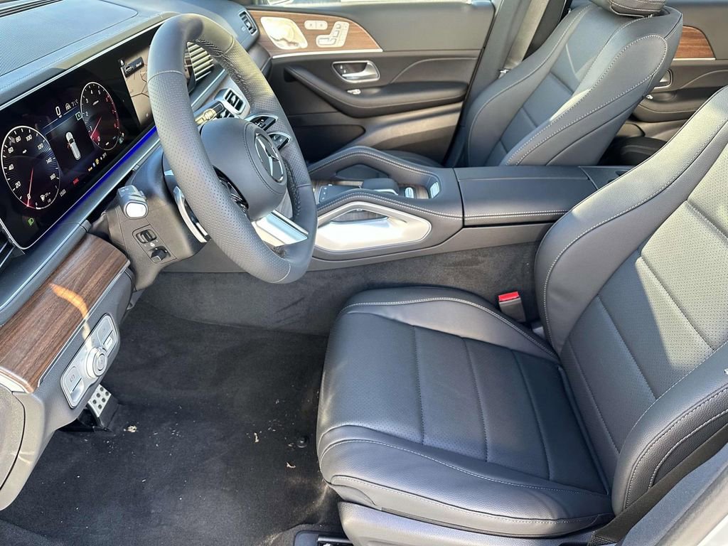 Used 2025 Mercedes-Benz GLS 450 GLS  450 image 21