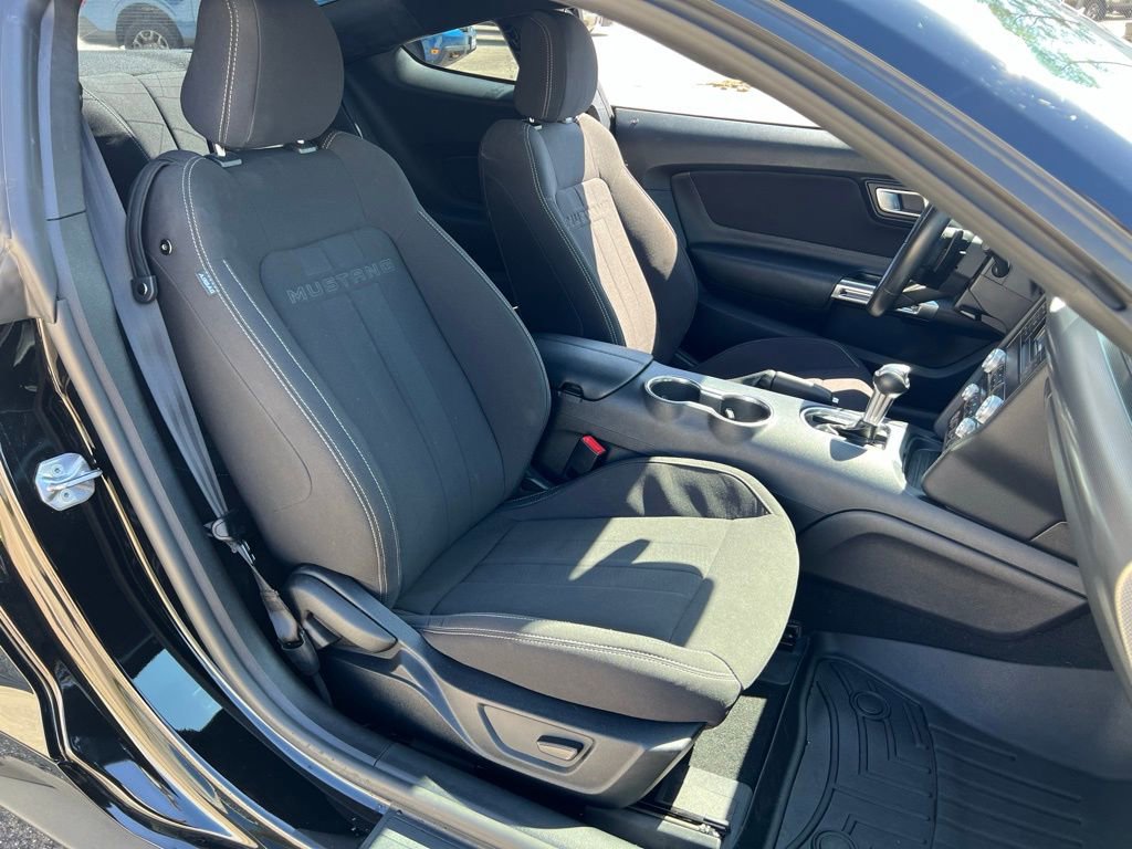 Used 2021 Ford Mustang GT RWD image 24