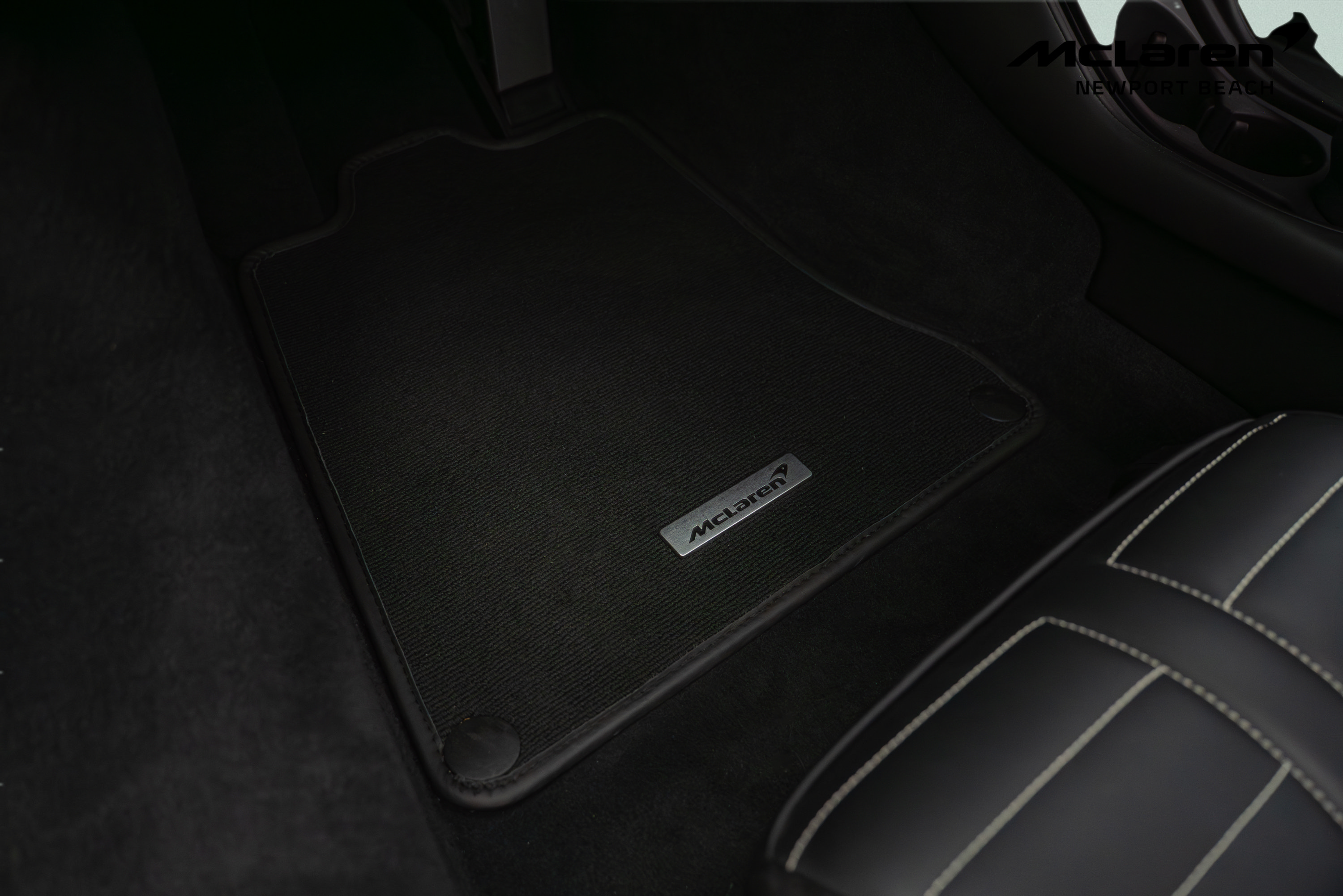 Used 2025 McLaren GTS RWD image 34