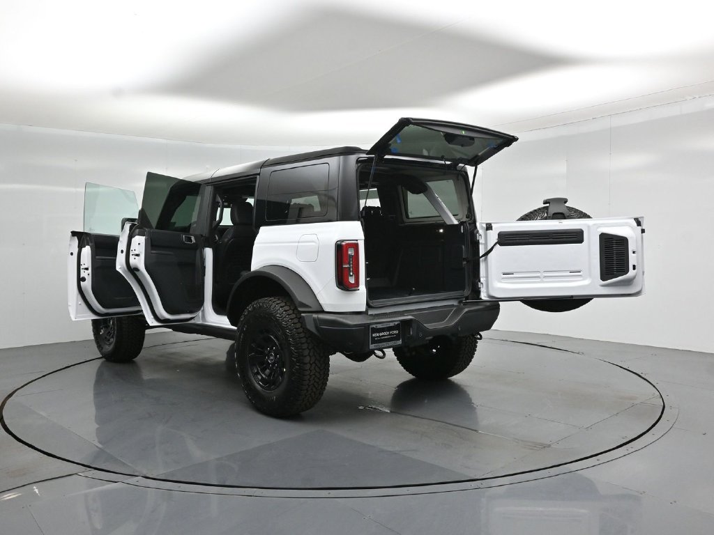 New 2026 Ford Bronco Badlands AWD/4WD image 30
