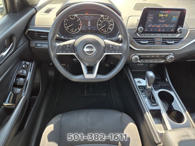 Used 2023 Nissan Altima 2.5 SV FWD image 13