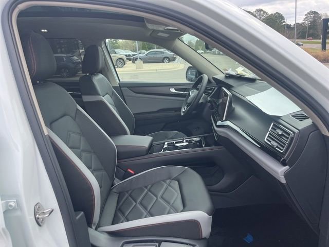 New 2026 Volkswagen Atlas Peak Edition image 33