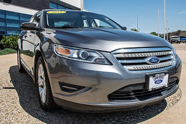 Used 2011 Ford Taurus SEL w/ 201A Rapid Spec Order Code FWD image 7