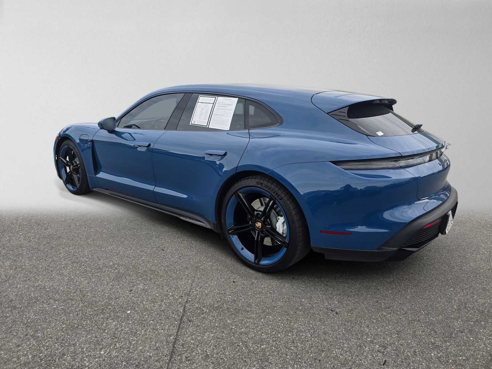 Used 2023 Porsche Taycan GTS AWD/4WD image 3
