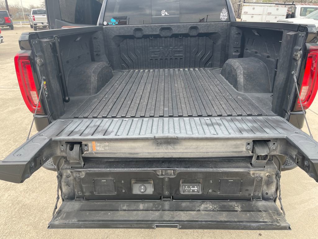 Certified 2022 GMC Sierra 1500 Denali w/ Denali Carbonpro Edition image 24