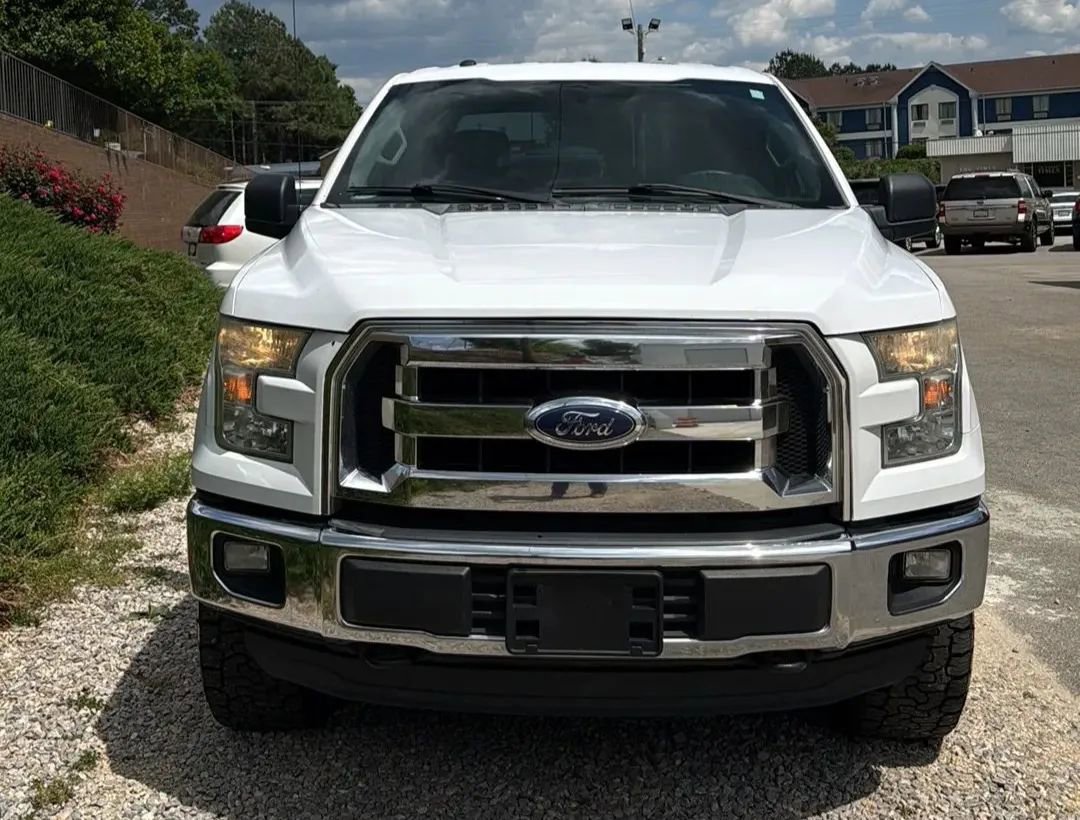 Used 2016 Ford F150 XLT w/ Trailer Tow Package AWD/4WD image 4