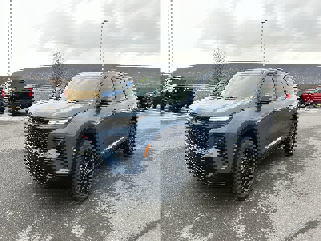 New 2026 Chevrolet Traverse RS w/ LPO, Floor Liner Package image 3