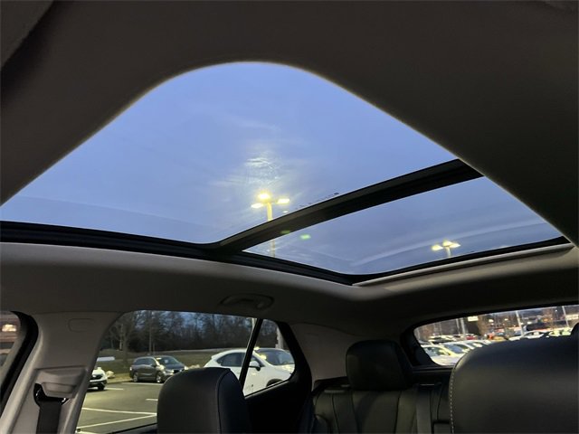 Used 2021 Buick Envision Essence w/ Technology Package I image 20