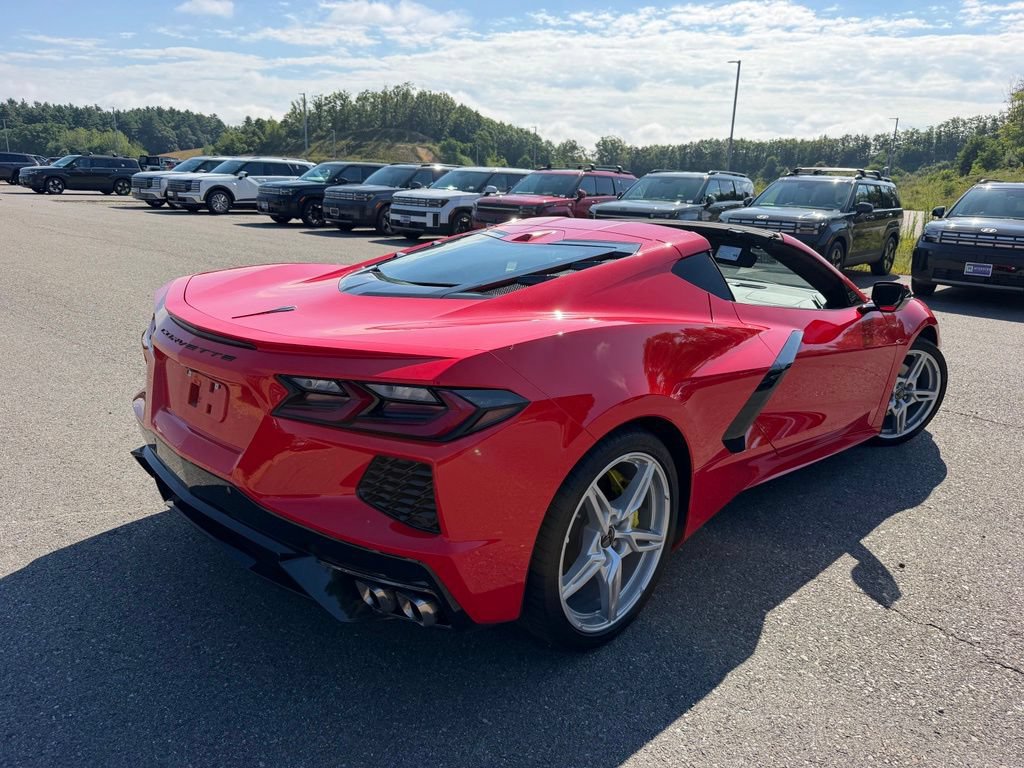 Used 2024 Chevrolet Corvette Stingray Coupe w/ 1LT RWD image 3