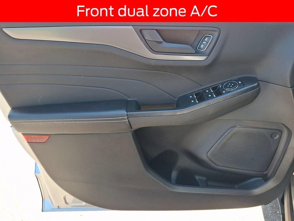 Used 2024 Ford Escape Active w/ Tech Pack #1 AWD/4WD image 12