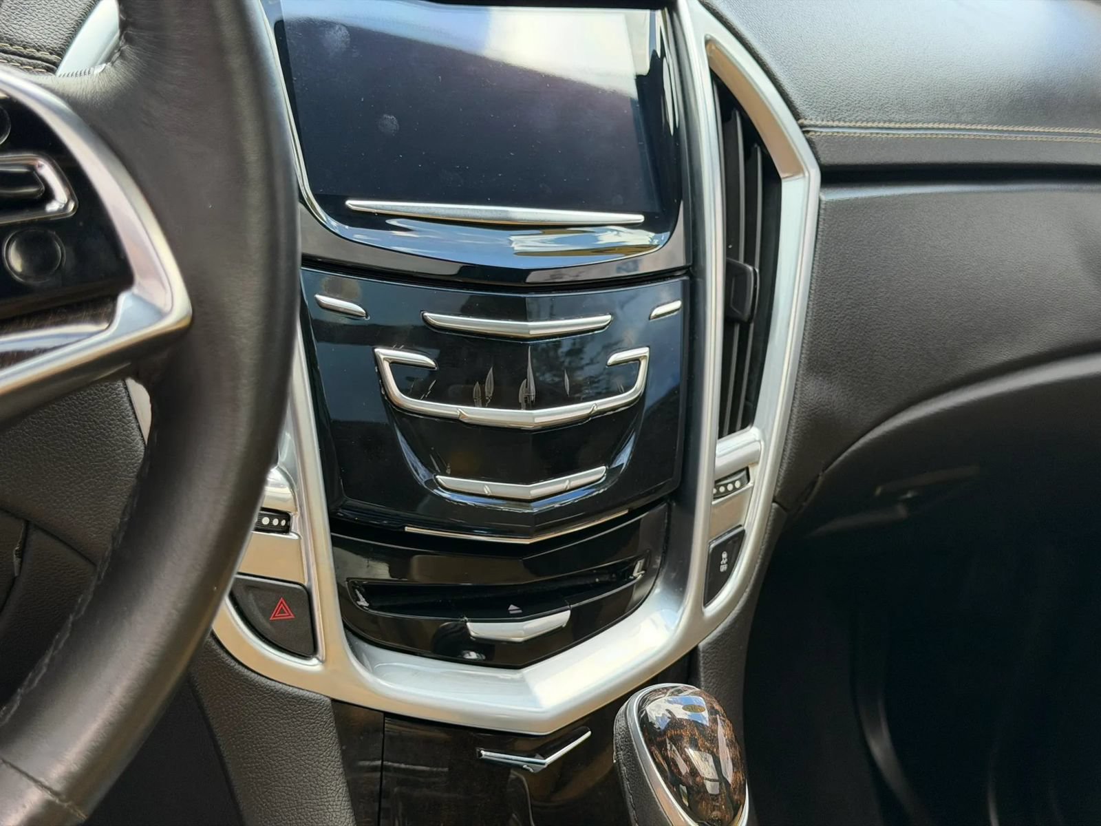 Used 2015 Cadillac SRX Luxury AWD/4WD image 50